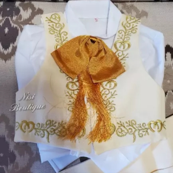 Toddler T4 Mariachi Mexican outfit costume - Picture 2 of 8